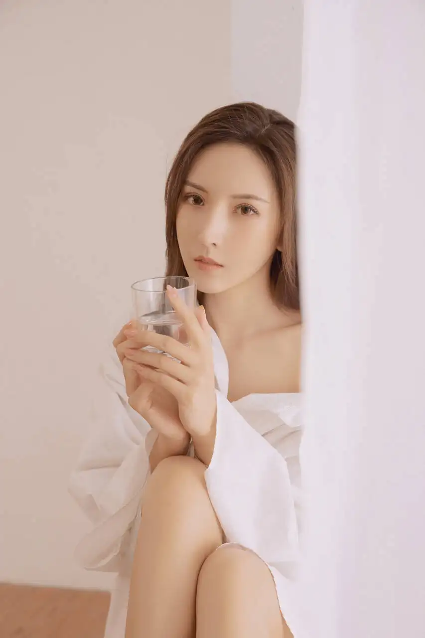 大理贵阳私人伴游幼师费费子
