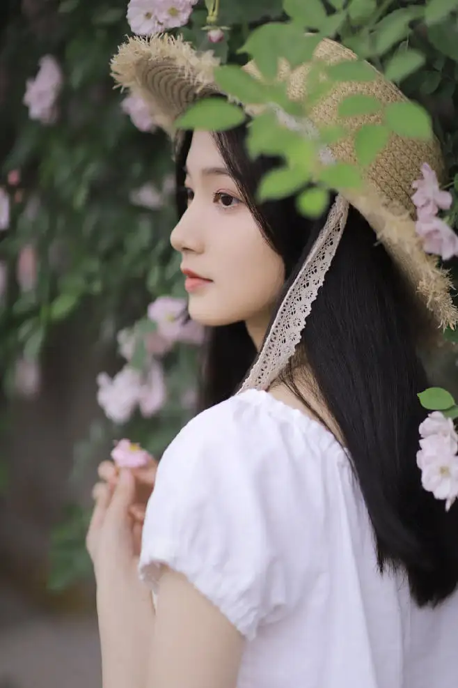 大理喀什私人伴游李菲儿