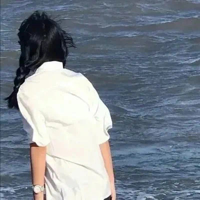 大理伴游女生武映颖的资料