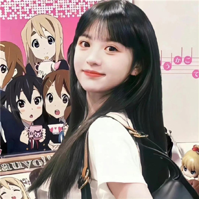 大理伴游女生易云的资料