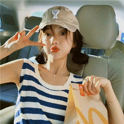 大理伴游女生铎忆柏的资料