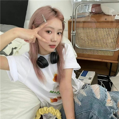 大理伴游女生左惜筠的资料