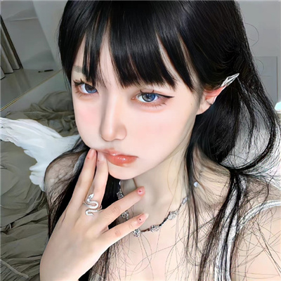 大理伴游女生孛安春的资料